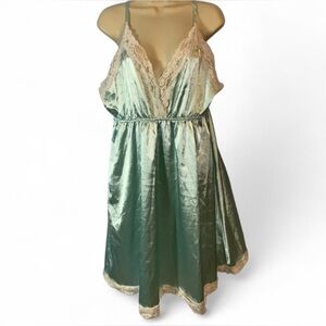 Vintage style ice baby blue Satin Lace Trim babydoll Nightgown slip dress 1XL